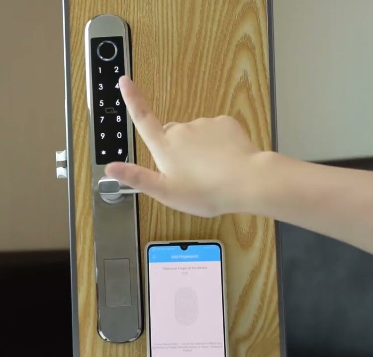 Conoce todo lo que ofrece el control de accesos TTLock y sus cerraduras inteligentes para puertas.